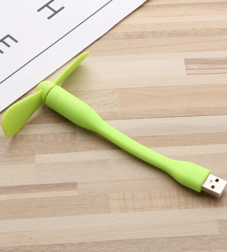 Breezeloop Pro – Bladeless Rechargeable Neck Fan with 3-Speed Cooling for Summer Comfort